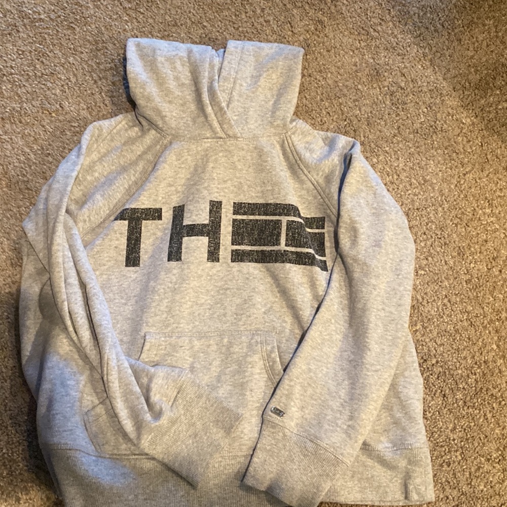 tommy hilfiger sweatshirt